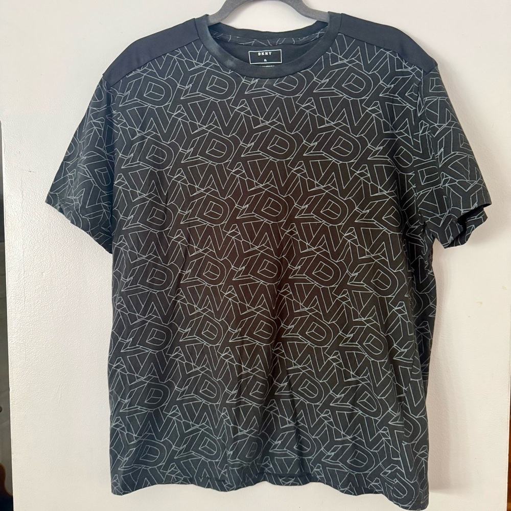 😸100% cotton DKNY Contrasting Patterned Tee